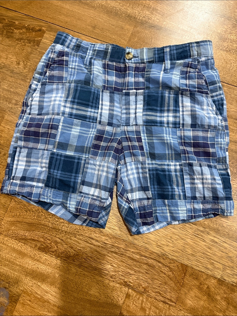 Crown & ivy shorts motion stretch 30W  blue madras plaid